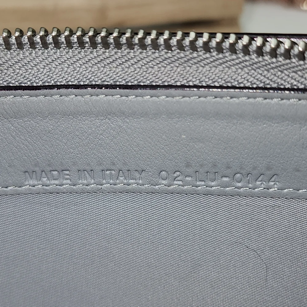 Christian Dior long  Zip WALLET PRESTINE CONDITION AUTHENTIC GORGEOUS